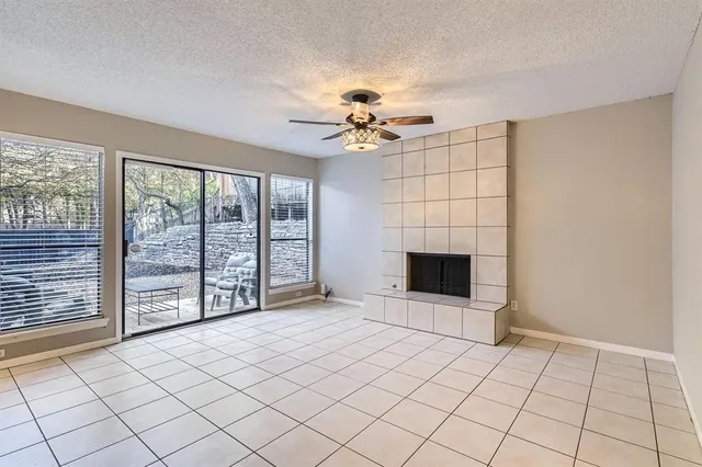 $2,150 | 3214 Tamarron Boulevard, Unit B, Austin, TX 78746