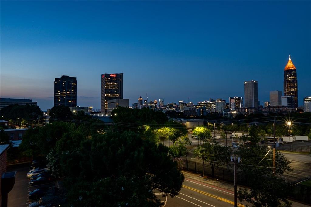 490 Marietta Street Northwest, Unit 101 Atlanta, GA 30313 - Photo 95 of 102 a view of a city