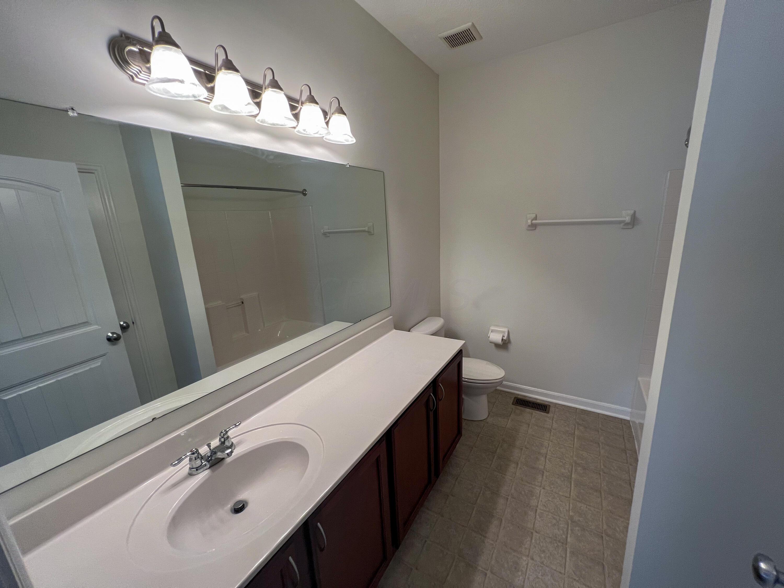 5633 Lantos Road Dublin, OH 43016 - Photo 22 of 25 31