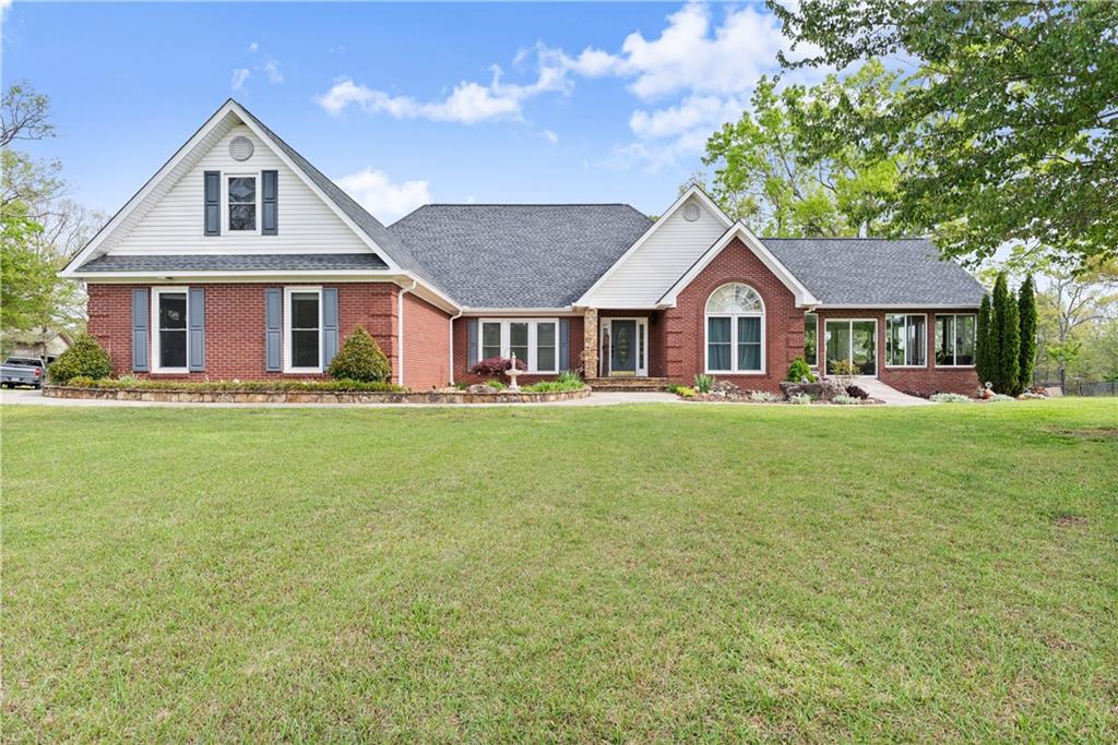 4841 Cobb Griffin Road Gillsville, GA 30543 - Photo 3 of 94
