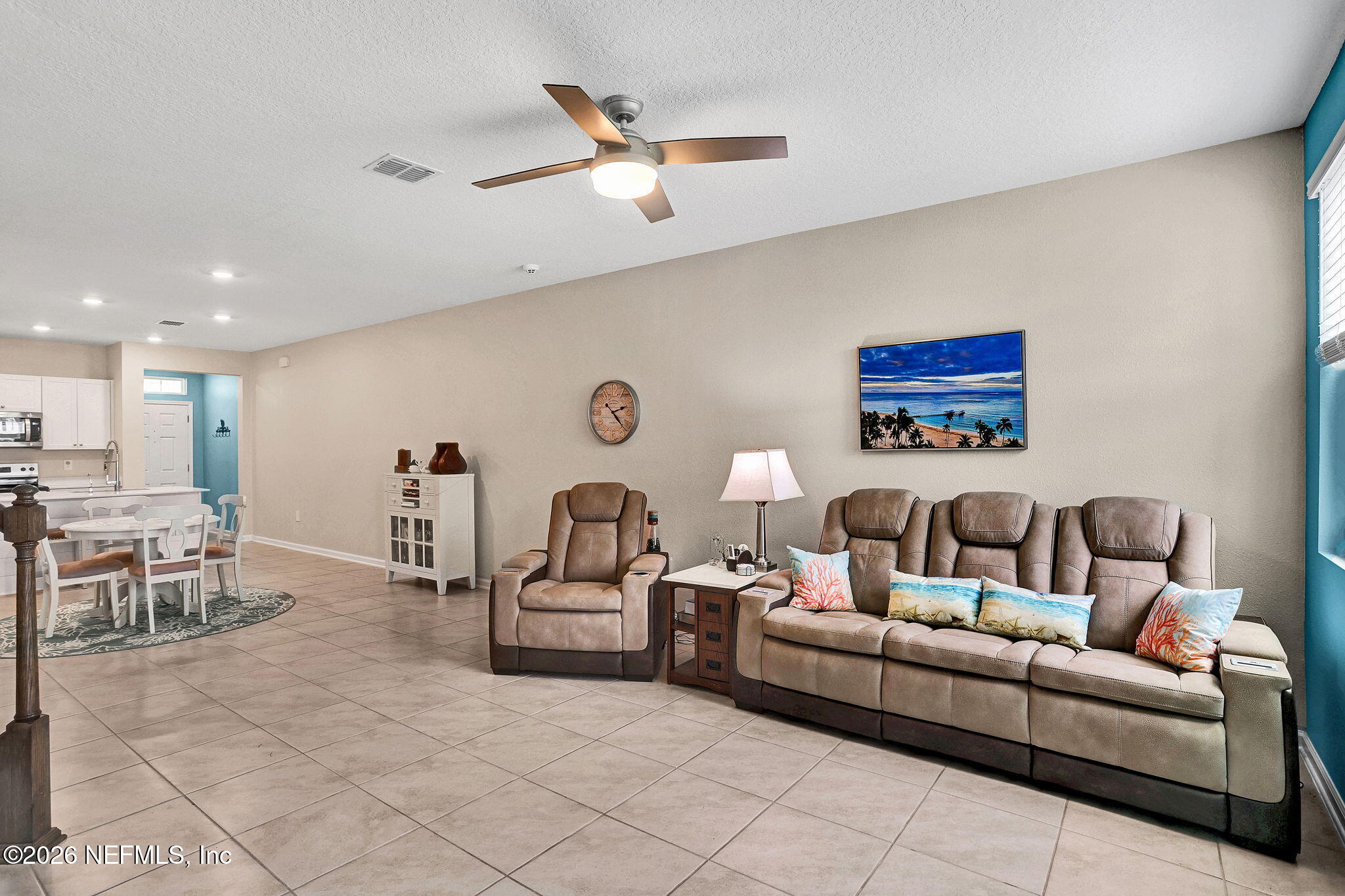 182 Seaport Breeze Road St. Augustine, FL 32095 - Photo 8 of 24 Living room