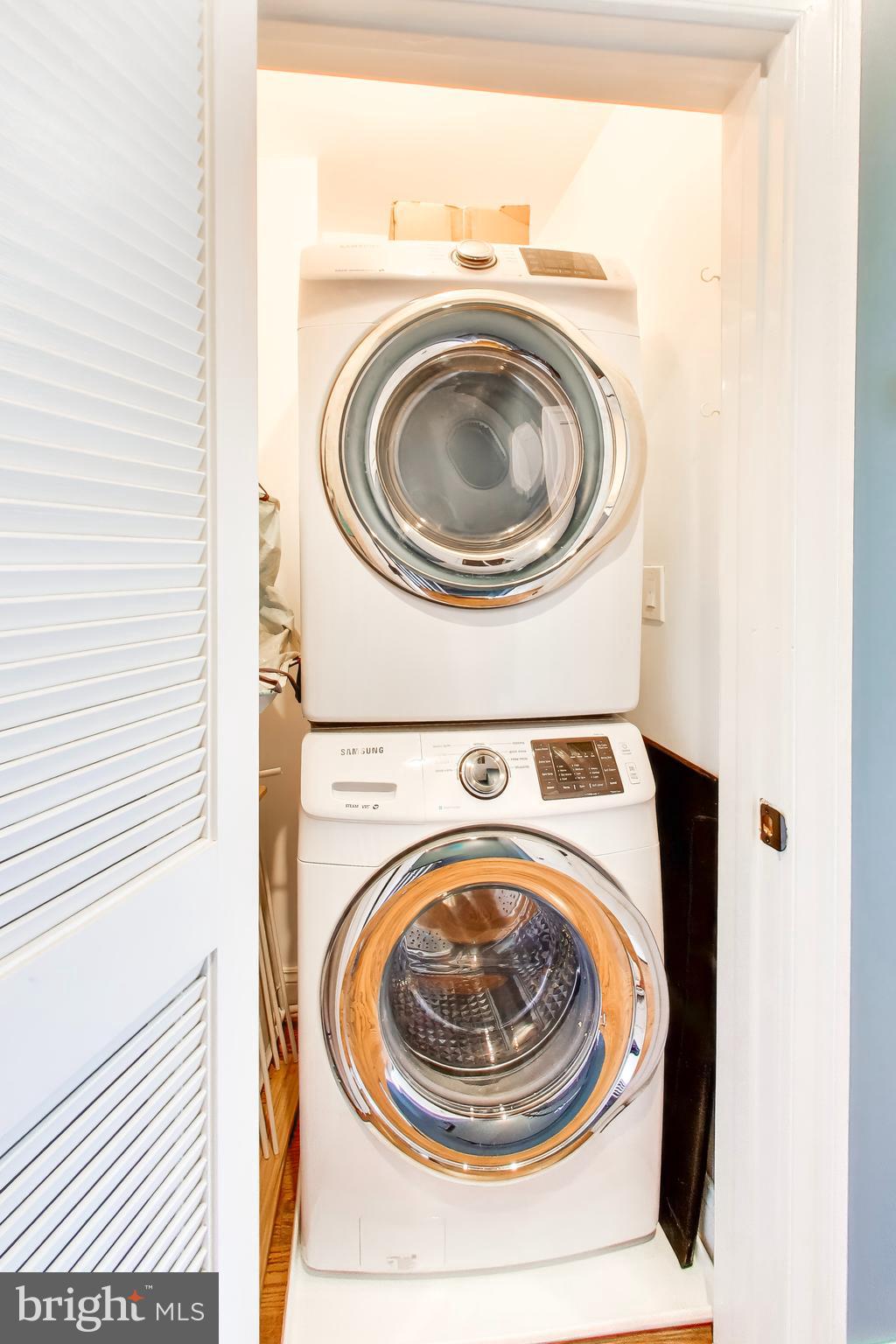 1910 4th Street Northwest Washington, DC 20001 - Photo 17 of 20 a utility room with dryer and washer