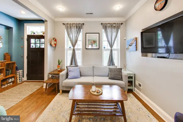 $4,200 | 1910 4th Street Northwest, Washington, DC 20001