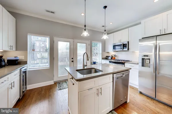 $4,200 | 1910 4th Street Northwest, Washington, DC 20001