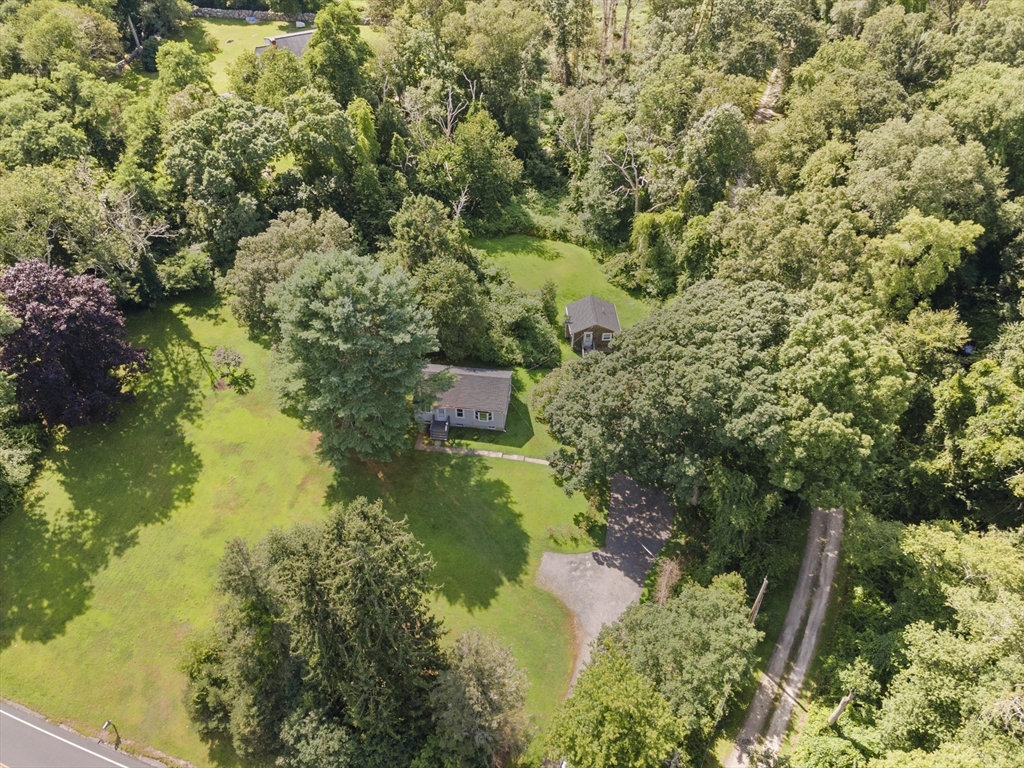 527 Main Road Westport, MA 02790 - Photo 27 of 27 Gallery Image 27