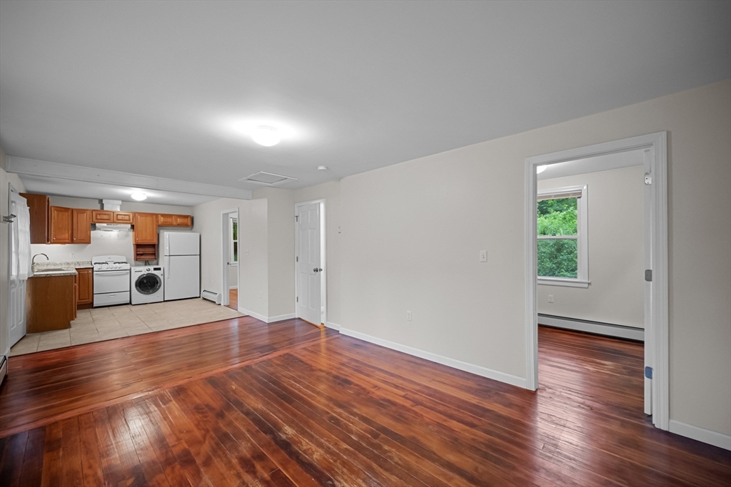 527 Main Road Westport, MA 02790 - Photo 10 of 27 Gallery Image 10