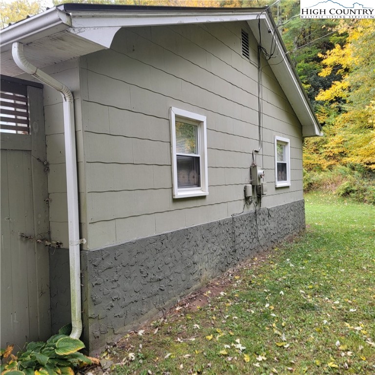 151 Rogers Drive Boone, NC 28607 - Photo 14 of 15 a backyard of a house
