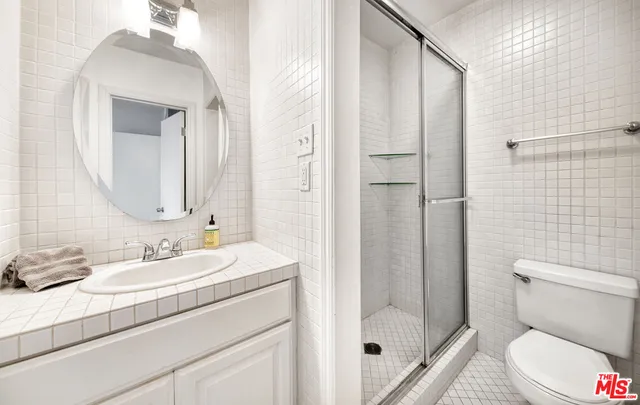 $920,000 | 631 Bay Street, Santa Monica, CA 90405