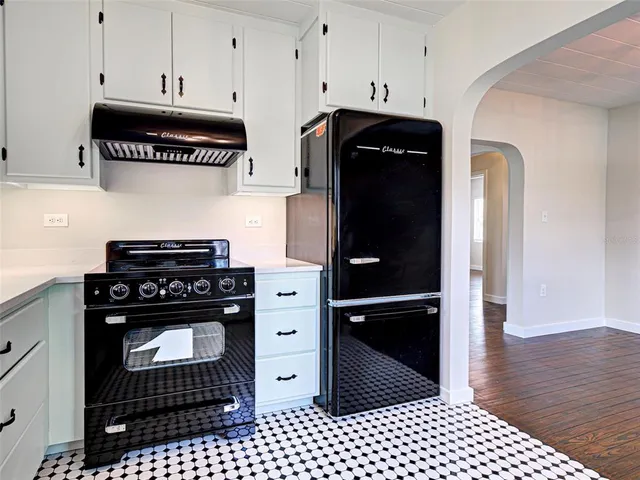 $525,000 | 611 West Wentworth Street, Englewood, FL 34223