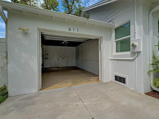 $525,000 | 611 West Wentworth Street, Englewood, FL 34223