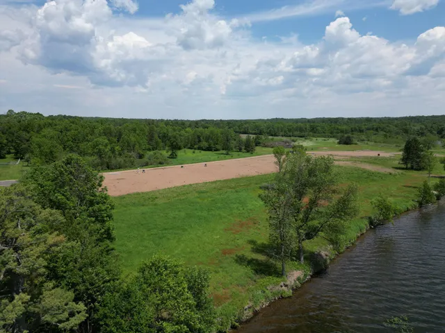 $899,900 | 1625 Lake Avenue, Luck, WI 54853