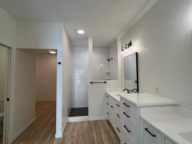 $899,900 | 1625 Lake Avenue, Luck, WI 54853