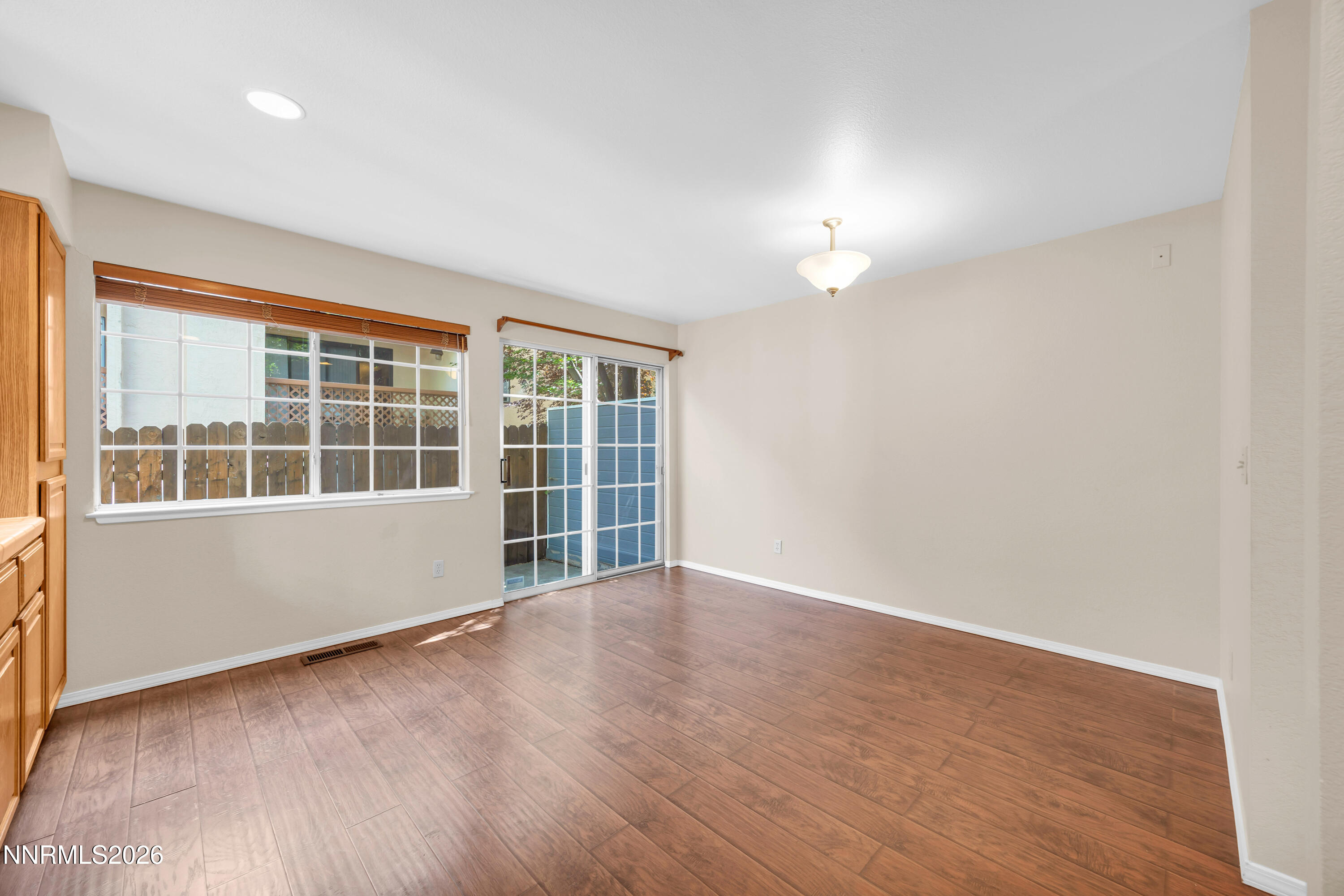 2650 Plumas Street, Unit 16 Reno, NV 89509 - Photo 14 of 30 8_img_7905
