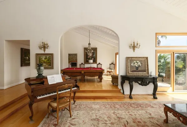 $3,995,000 | 20780 Fortuna Del Norte, Escondido, CA 92029