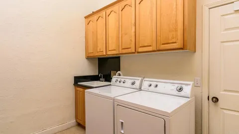 $4,200,000 | 20780 Fortuna Del Norte, Escondido, CA 92029