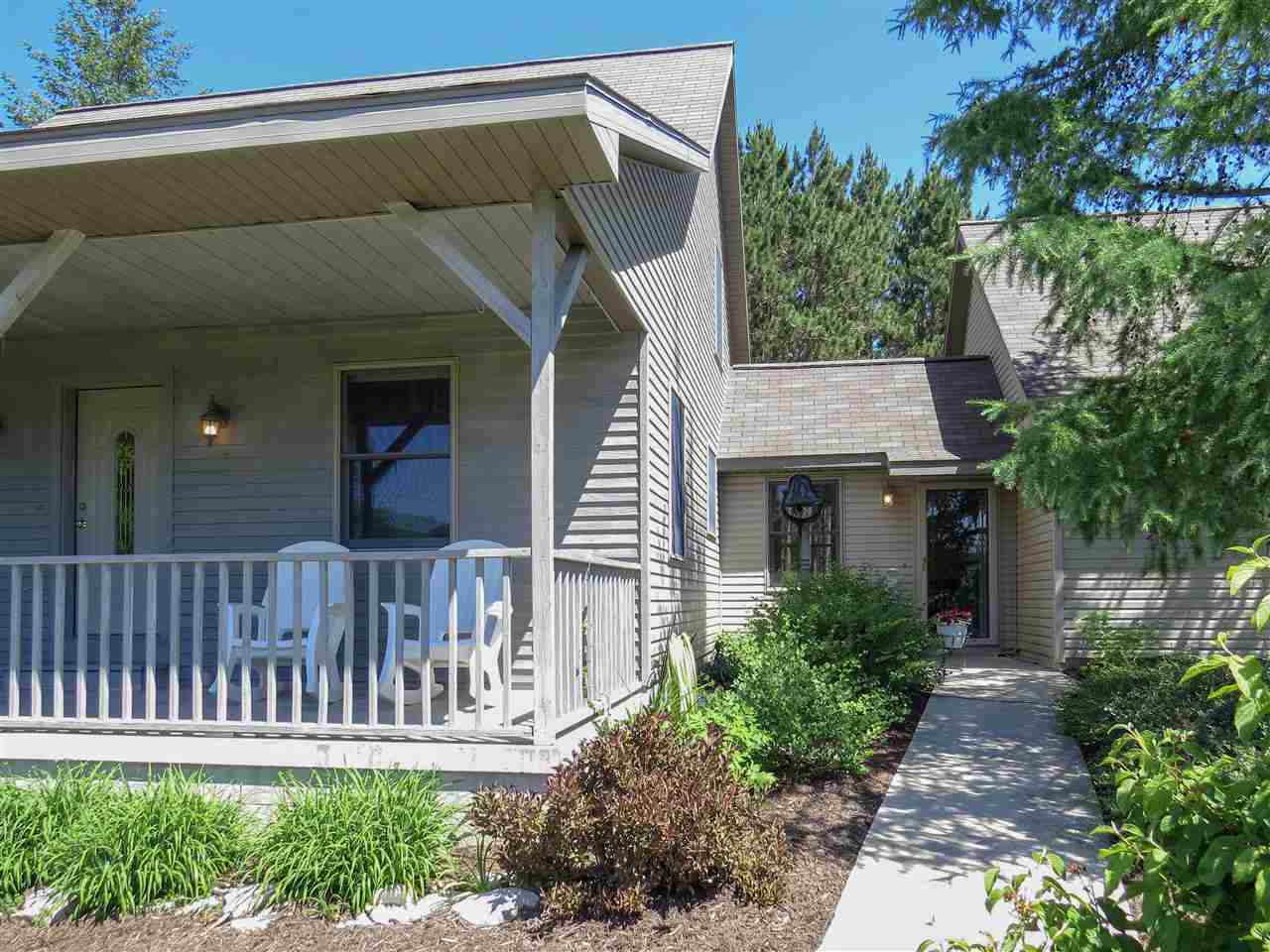 8222 Joyfield Road Benzonia, MI 49616 - Photo 15 of 49 1860246-14.JPG