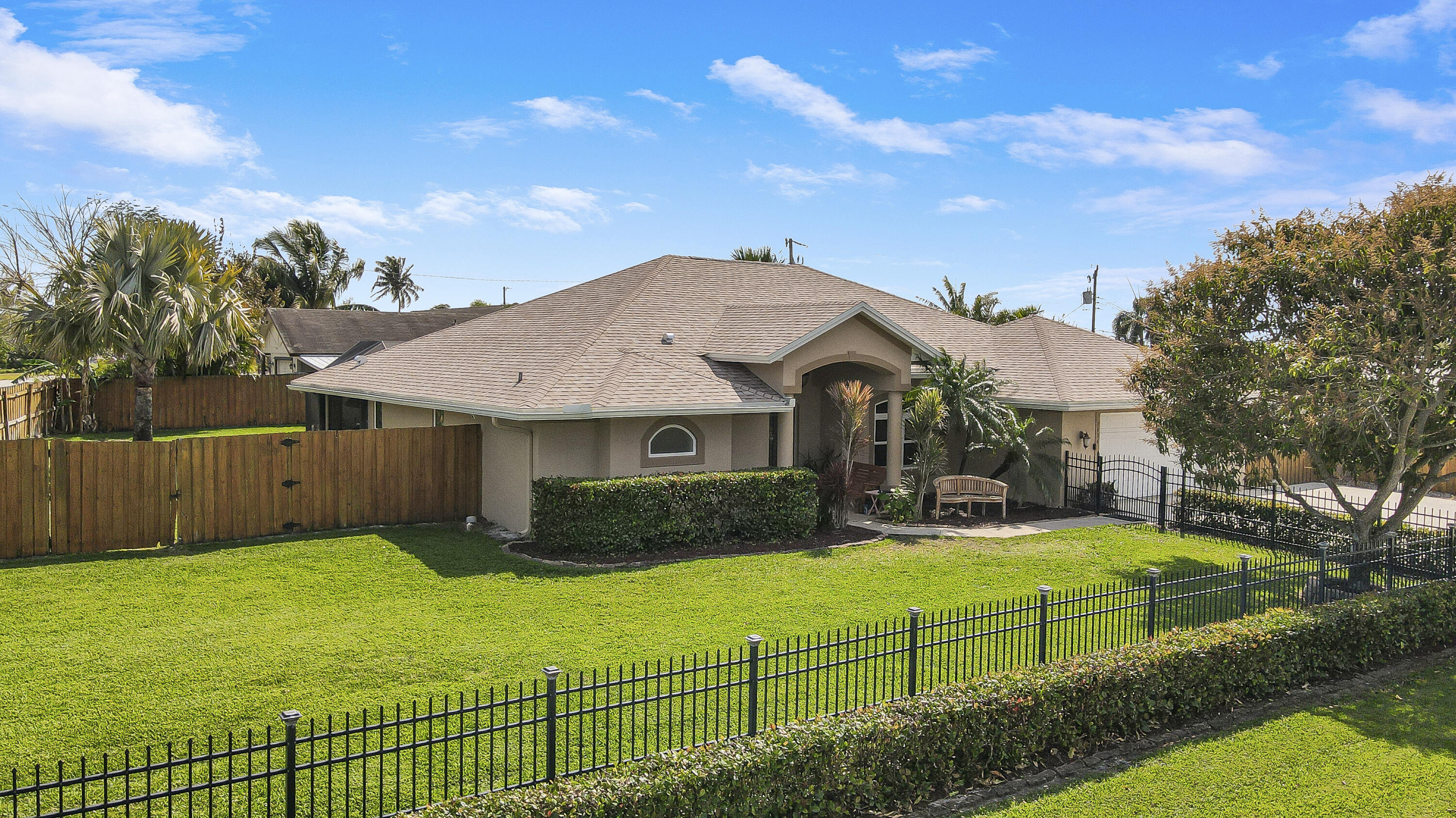 7436 Southeast Craig St  