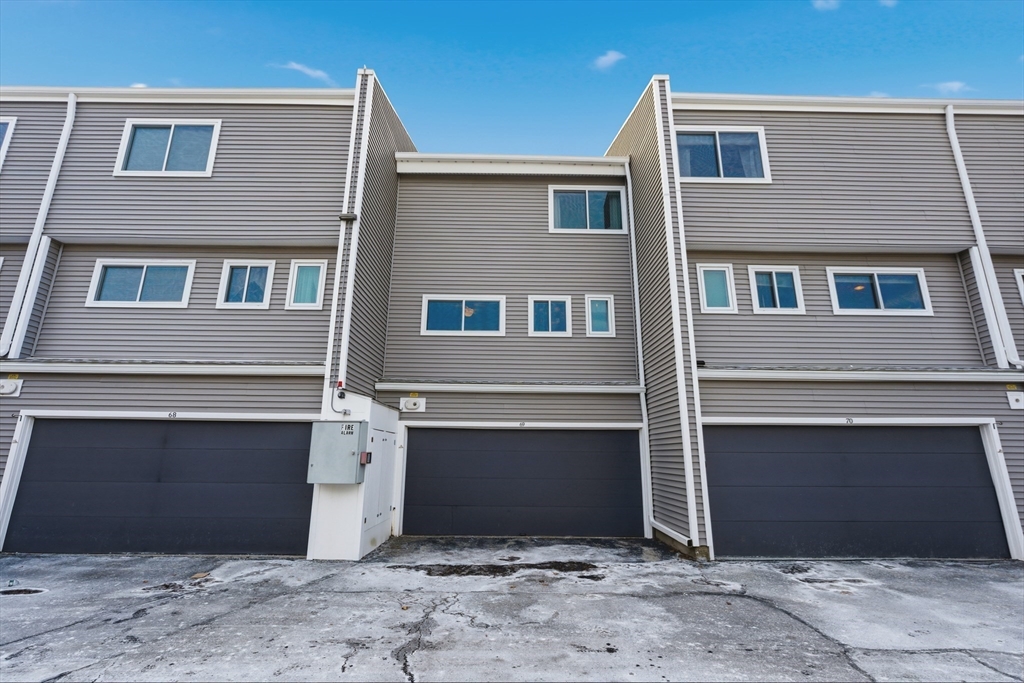 255 North Road, Unit 69 Chelmsford, MA 01824 - Photo 32 of 36