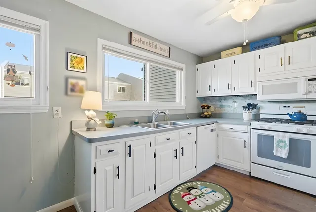 $475,000 | 255 North Road, Unit 69, Chelmsford, MA 01824