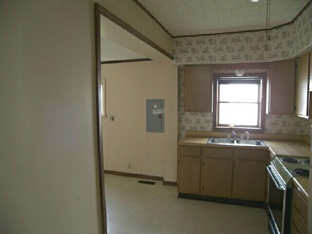 117 West 4th Street, Unit DOWNTOWN Rochester, IN 46975 - Photo 14 of 25