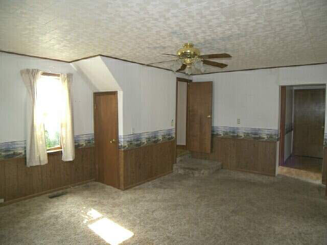 117 West 4th Street, Unit DOWNTOWN Rochester, IN 46975 - Photo 8 of 25