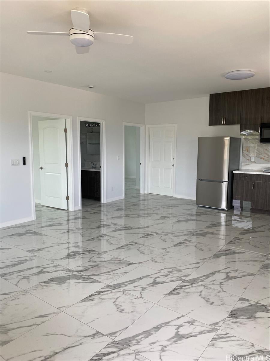 98-1040 Kaamilo Street, Unit C Aiea, HI 96701 - Photo 2 of 10