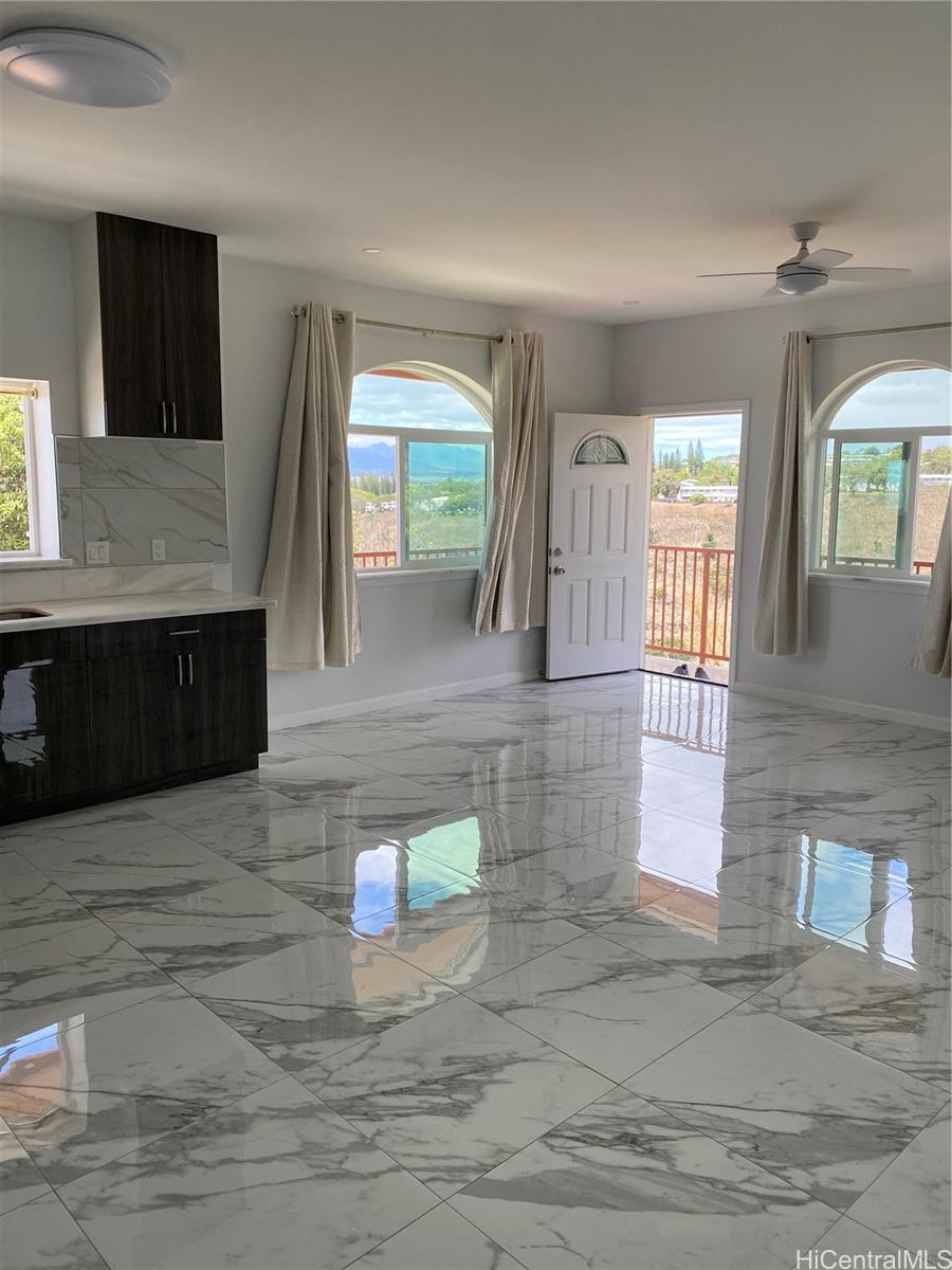 98-1040 Kaamilo Street, Unit C Aiea, HI 96701 - Photo 4 of 10