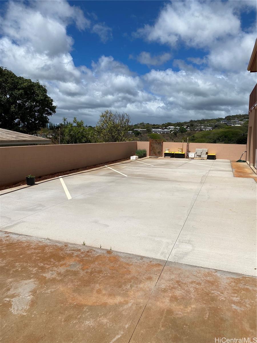 98-1040 Kaamilo Street, Unit C Aiea, HI 96701 - Photo 10 of 10