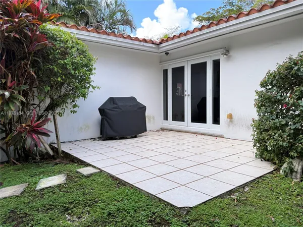 $5,300 | 1428 Ortega Avenue, Coral Gables, FL 33134