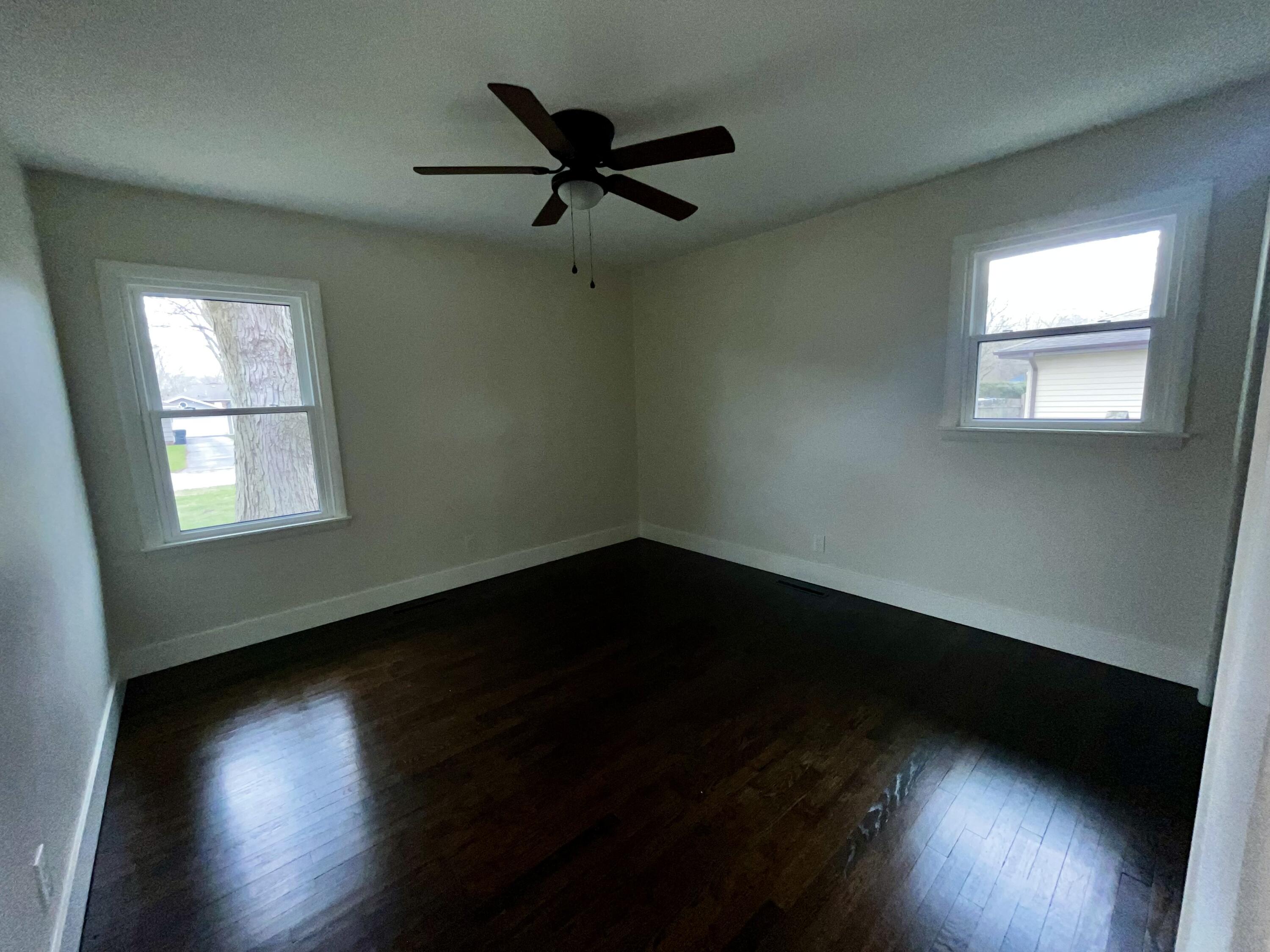 4848 Ralston Place Griffith, IN 46319 - Photo 14 of 18 3000x2250