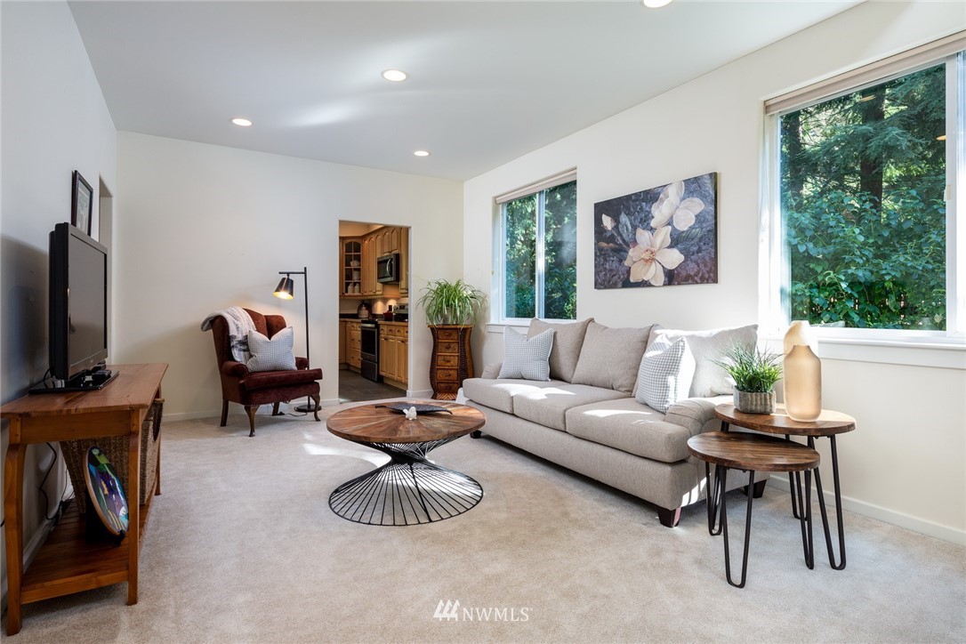 11 Cold Spring Lane Bellingham, WA 98229 - Photo 3 of 25 Gallery Image 3