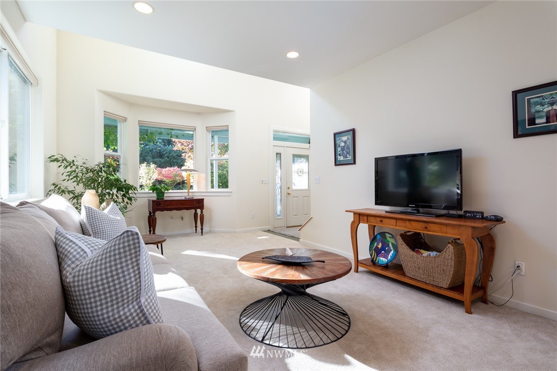 11 Cold Spring Lane Bellingham, WA 98229 - Photo 4 of 25 Gallery Image 4