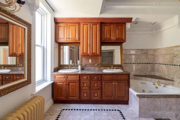 $2,399,000 | 12 Monell Place, Beacon, NY 12508