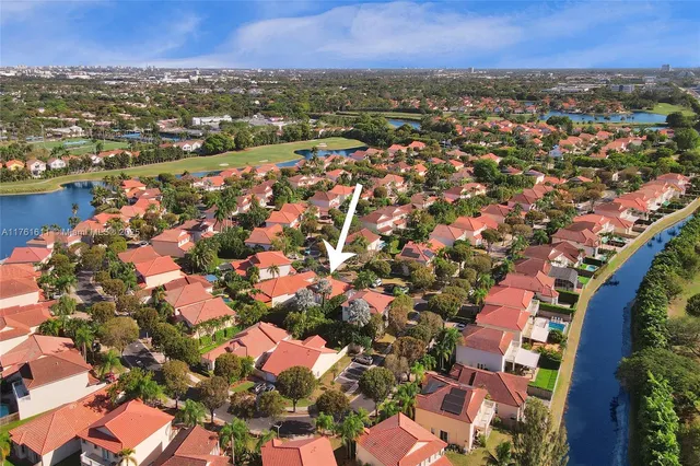 $1,115,000 | 10643 Northwest 54th Street, Doral, FL 33178