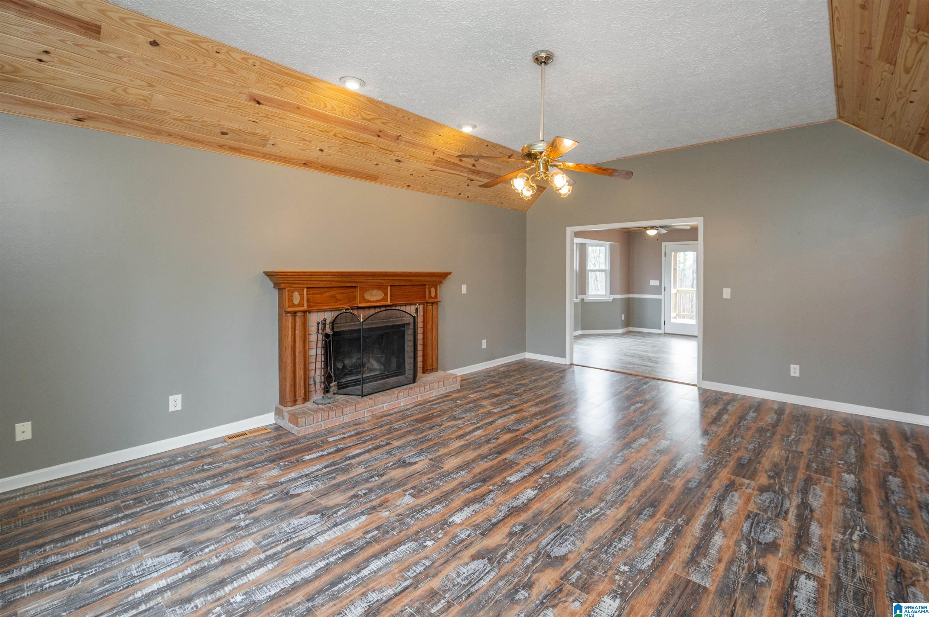 210 Fox Ridge Drive Warrior, AL 35180 - Photo 10 of 44 Gallery Image 10