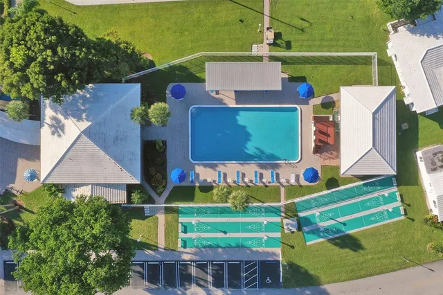 $124,900 | 2751 East Golf Boulevard, Unit 2019, Pompano Beach, FL 33064