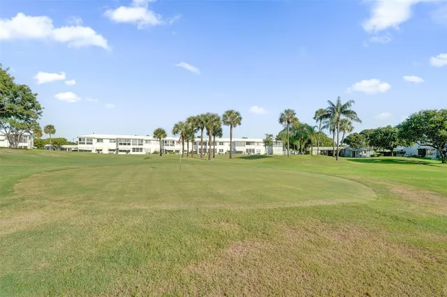 $124,900 | 2751 East Golf Boulevard, Unit 2019, Pompano Beach, FL 33064