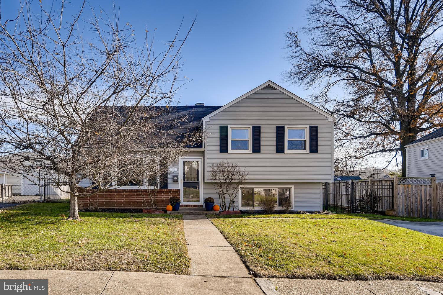 1817 Wentworth Road Baltimore, MD 21234 - Photo 1 of 28