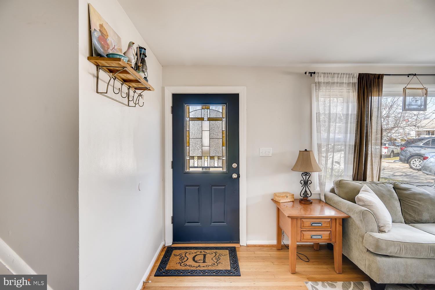 1817 Wentworth Road Baltimore, MD 21234 - Photo 3 of 28