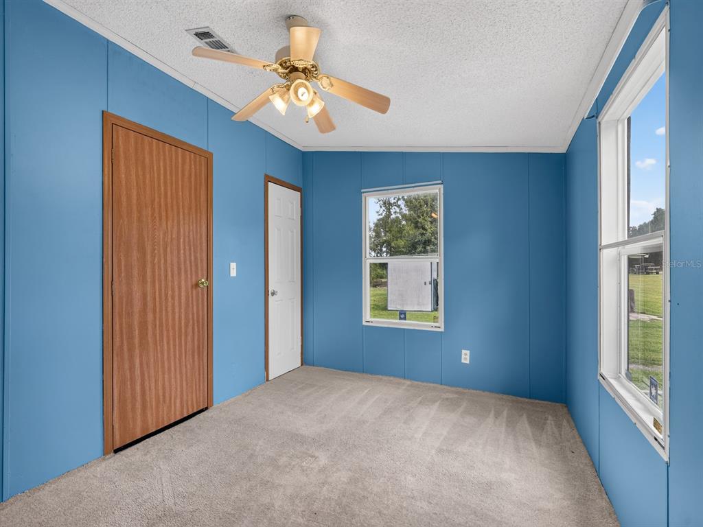 18748 Northeast 148th Terrace Road Fort McCoy, FL 32134 - Photo 13 of 53 Gallery Image 13