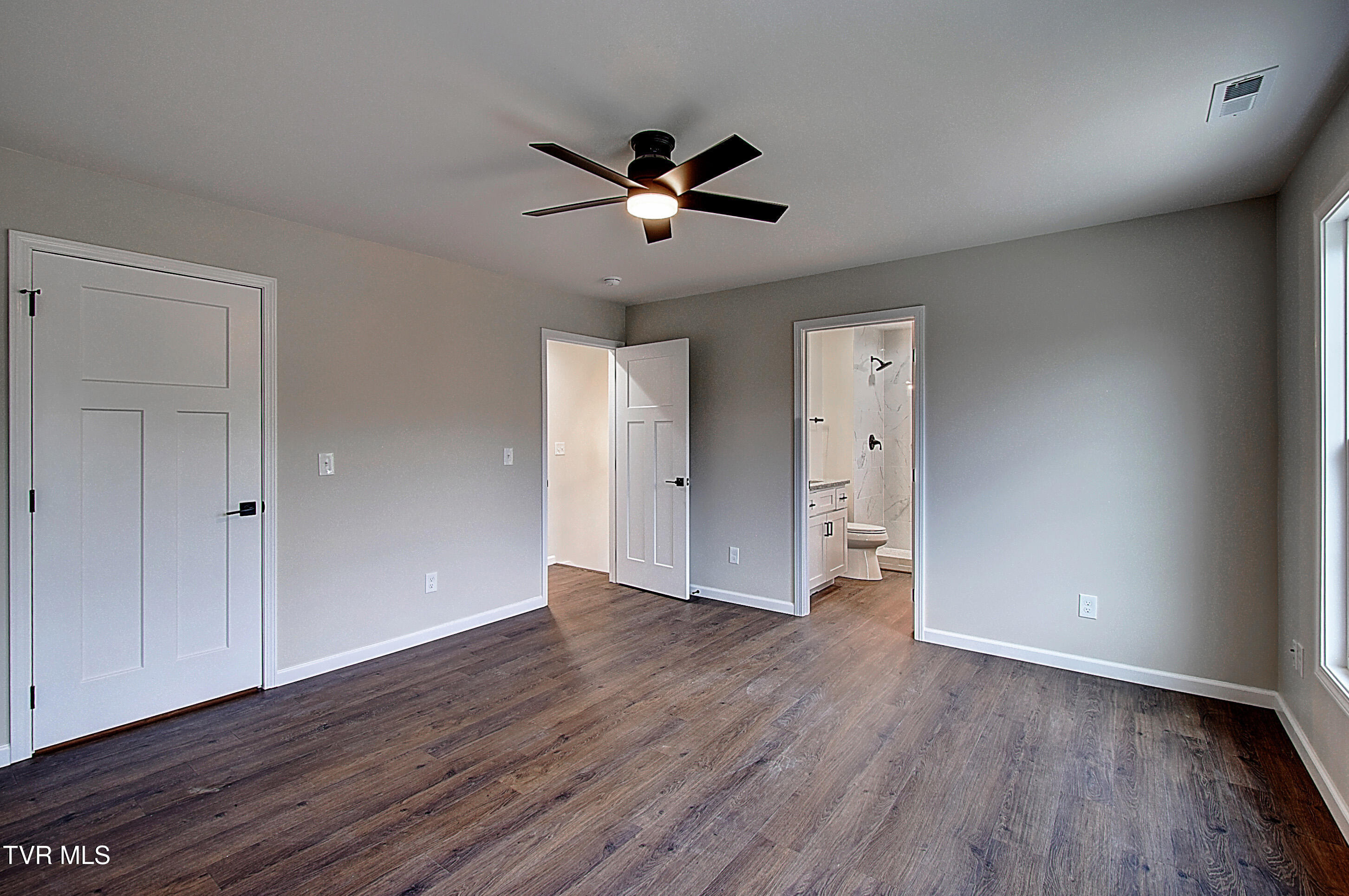 104 Daniel Lane Elizabethton, TN 37643 - Photo 18 of 29 DSC_0447And8more