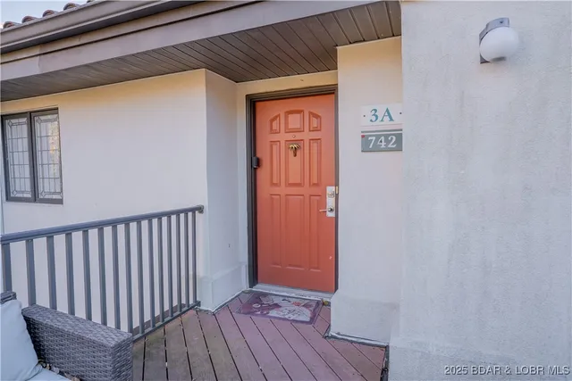 $205,000 | 28 Center Ct Drive, Unit 3A, Lake Ozark, MO 65049