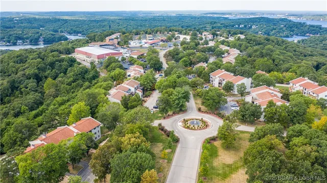 $205,000 | 28 Center Ct Drive, Unit 3A, Lake Ozark, MO 65049