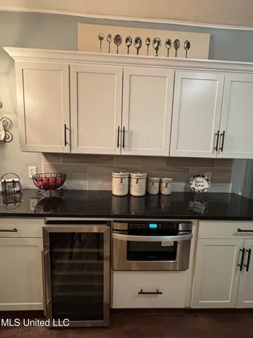 $249,000 | 513 Crockett Avenue, Greenwood, MS 38930