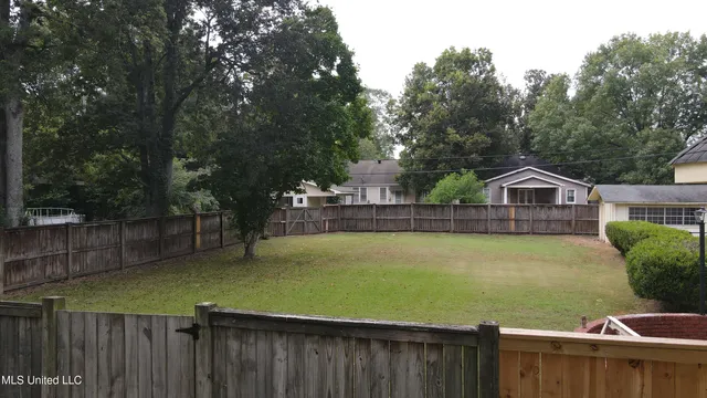 $249,000 | 513 Crockett Avenue, Greenwood, MS 38930