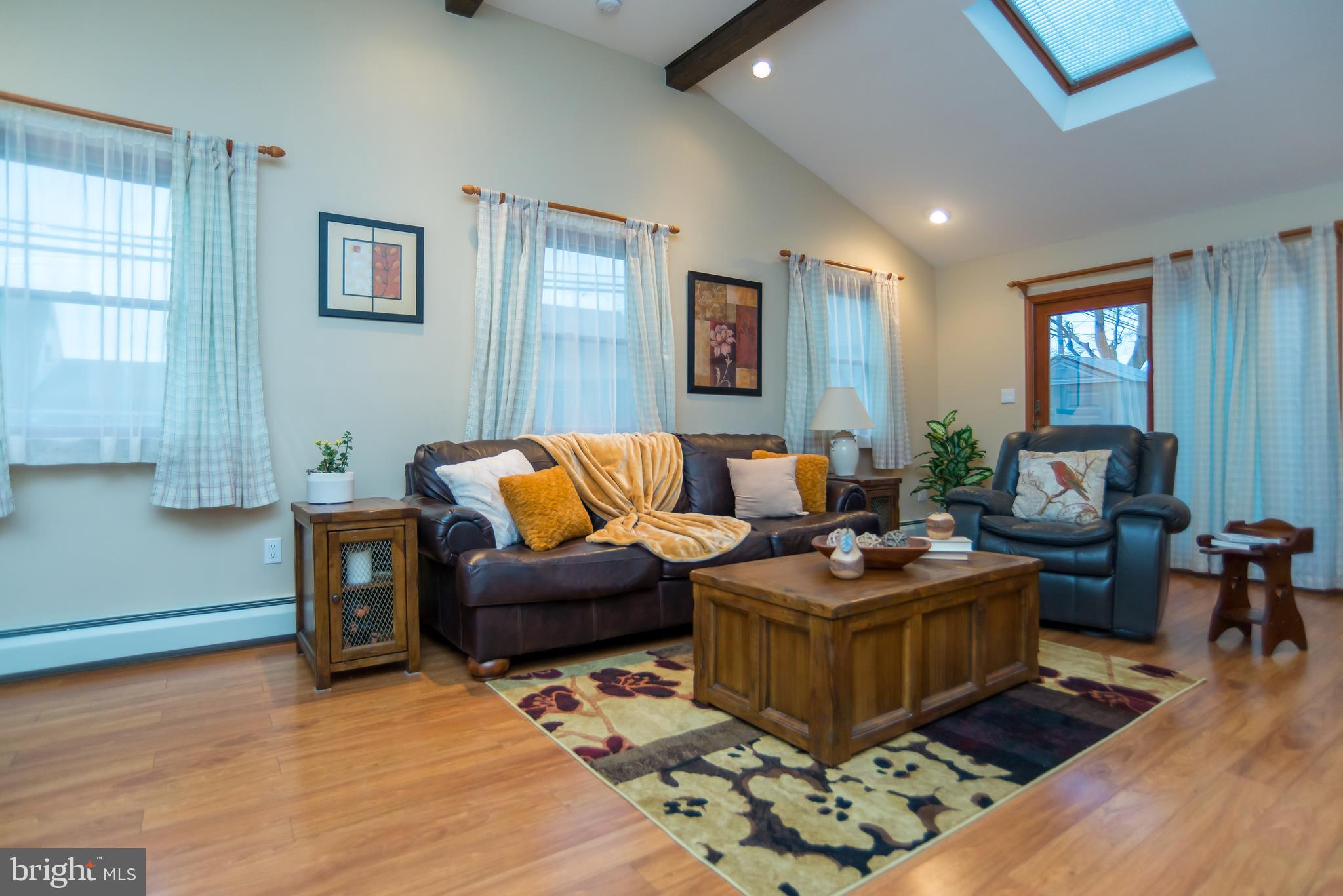 57 Handy Road Levittown, PA 19056 - Photo 11 of 23 Gallery Image 11