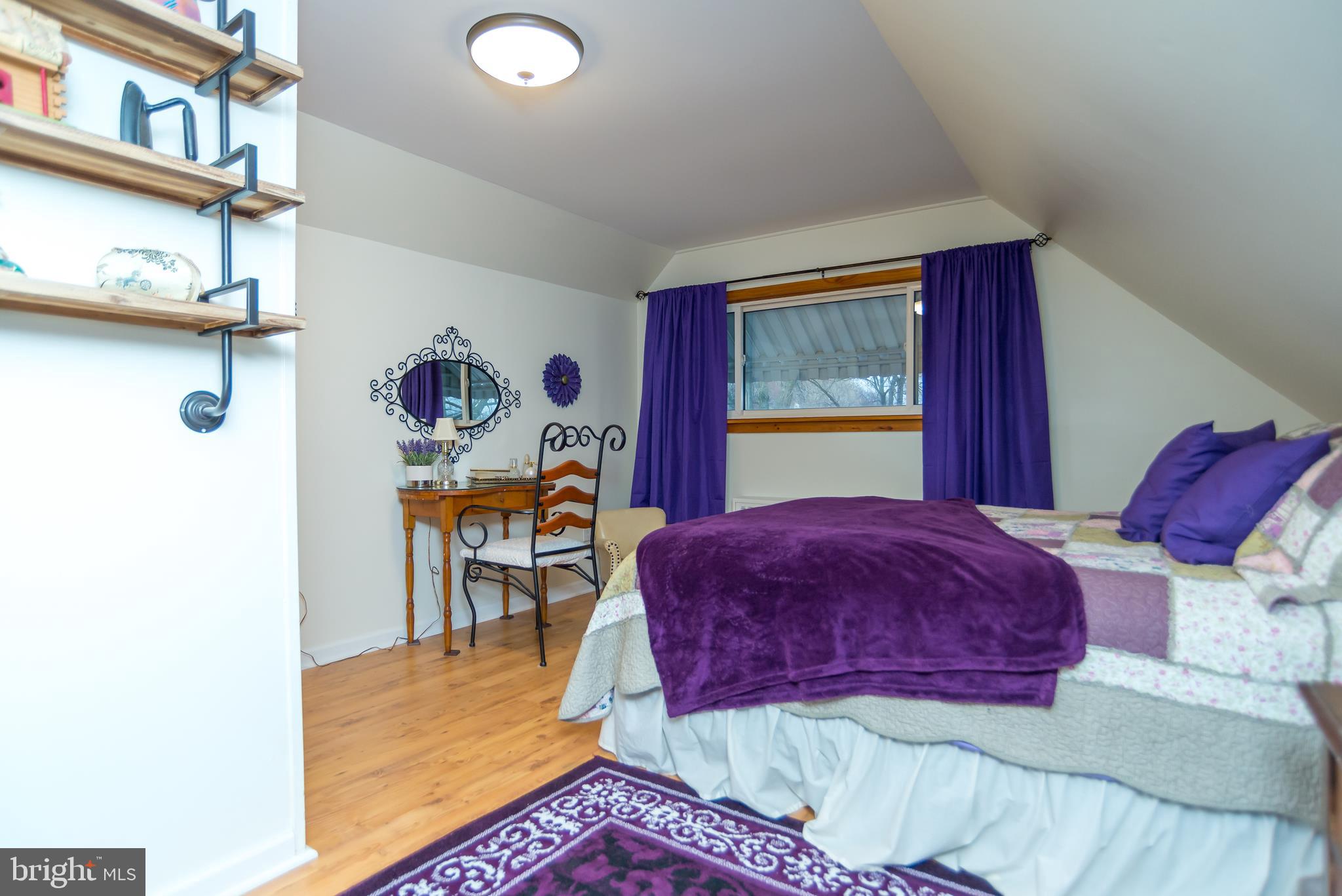 57 Handy Road Levittown, PA 19056 - Photo 18 of 23 Gallery Image 18