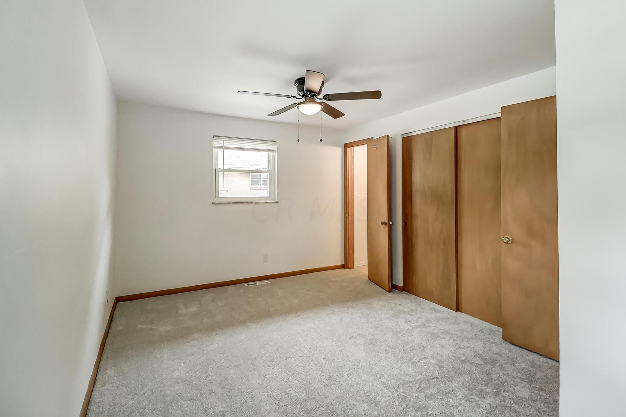 4467 Wanda Lane Road Columbus, OH 43224 - Photo 14 of 36 014