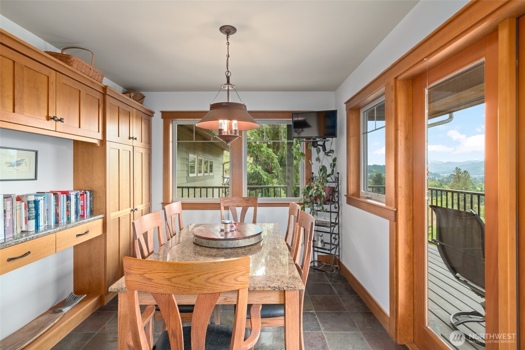 10665 North Road Leavenworth, WA 98826 - Photo 18 of 40