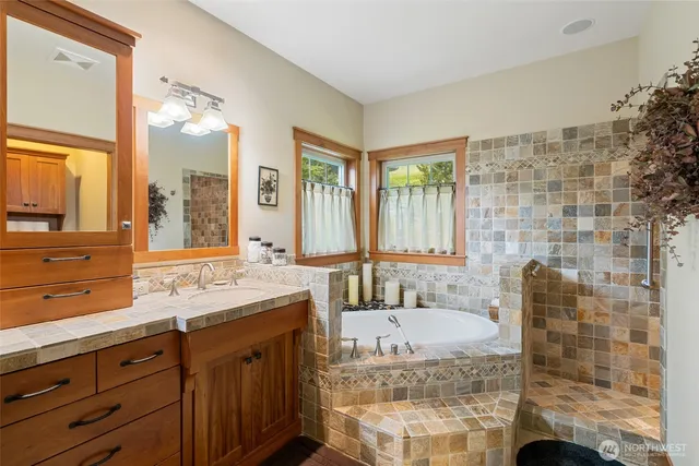 $3,390,000 | 10665 North Road, Leavenworth, WA 98826